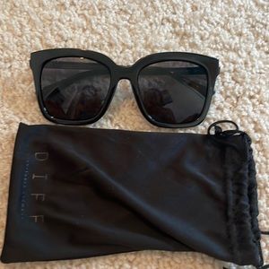 Diff sunglasses. Never used